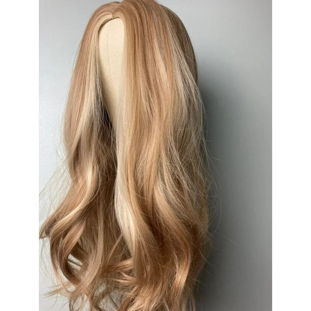 Highlighted Blonde Wavy Wig